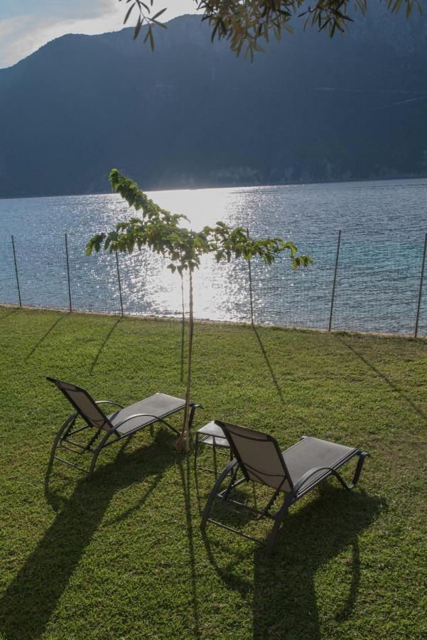 Mr Grey Luxury Villa Spartokhorion ภายนอก รูปภาพ