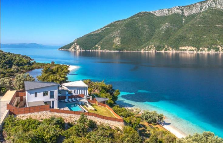 Mr Grey Luxury Villa Spartokhorion ภายนอก รูปภาพ